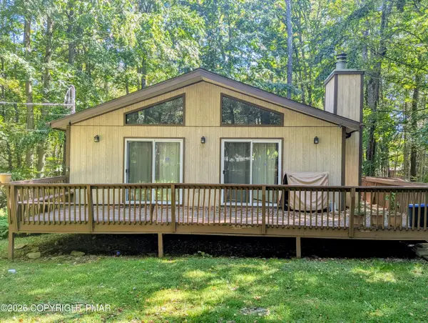 41 Livingston Lane, Clifton Township, PA 18424