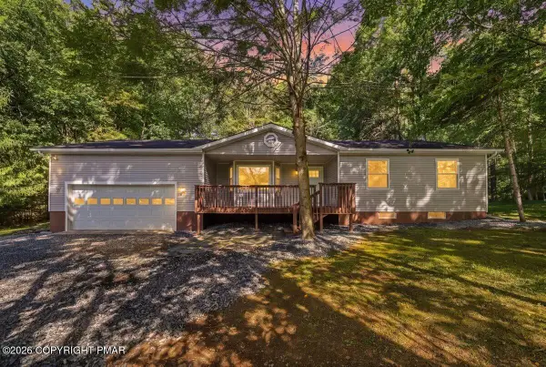 33 Huckleberry Drive, East Stroudsburg, PA 18302