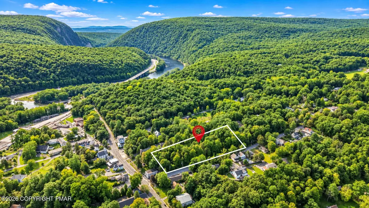 21 Shepard Avenue, Delaware Water Gap, PA 18327 - #1