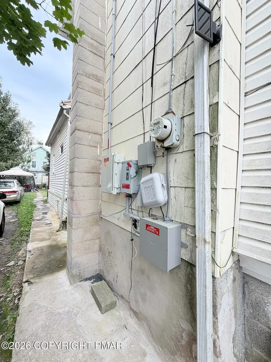 95 S Woodward Court, Hazleton, PA 18201 - #2