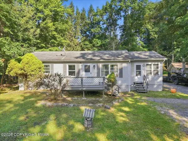 6052 Little Bear Lane, East Stroudsburg, PA 18302