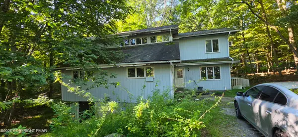 442 Somerset Drive, East Stroudsburg, PA 18301