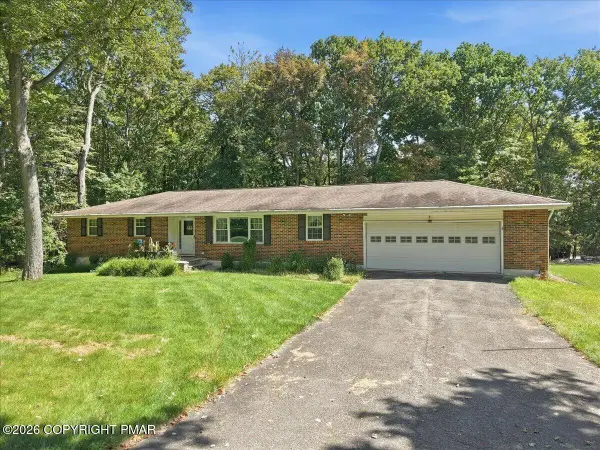 321 Maple Terrace, Saylorsburg, PA 18353