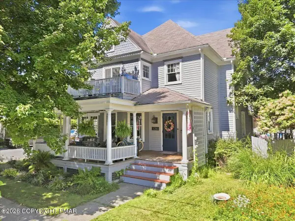 526 Scott Street, Stroudsburg, PA 18360