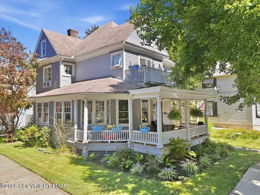 526 Scott Street, Stroudsburg, PA 18360 - #2