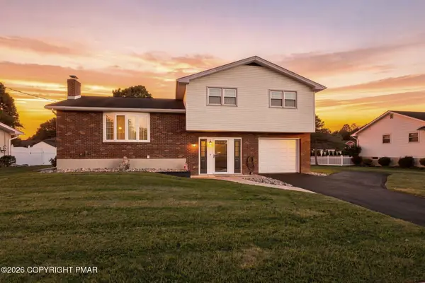 1543 Stoke Park Road, Bethlehem, PA 18017