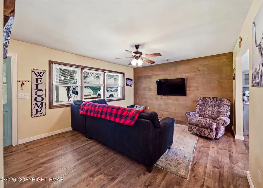 413 Stony Brook Drive, Stroudsburg, PA 18360 - #2