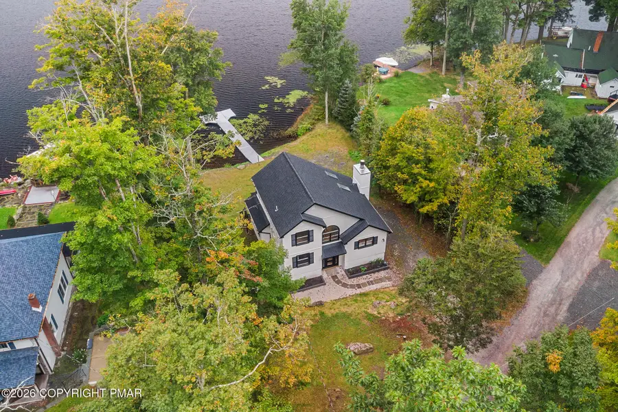 111 E Island Lane, Lake Ariel, PA 18436 - #3