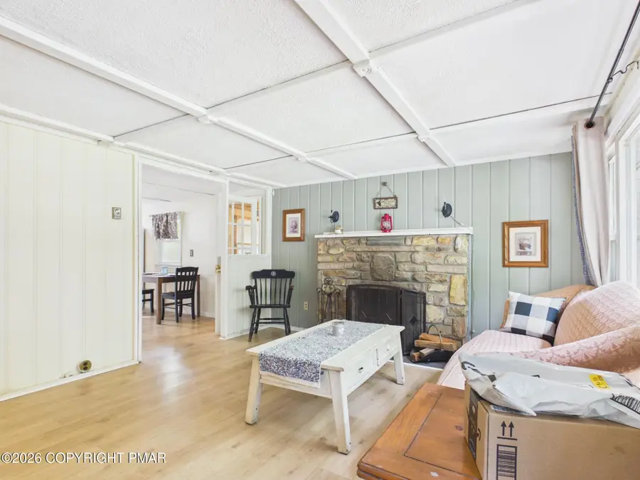 142 Chippewa Drive, Pocono Lake, PA 18347 - #2