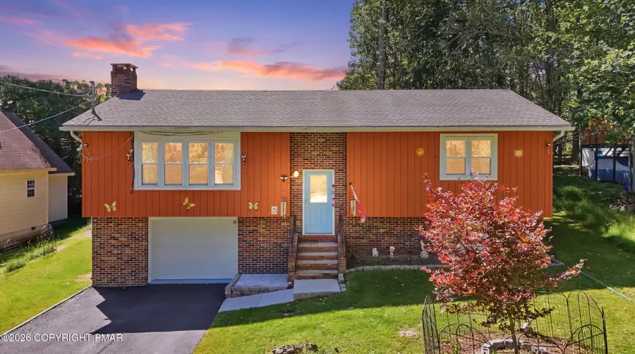8466 Bumble Bee Way, Tobyhanna, PA 18466 - #2