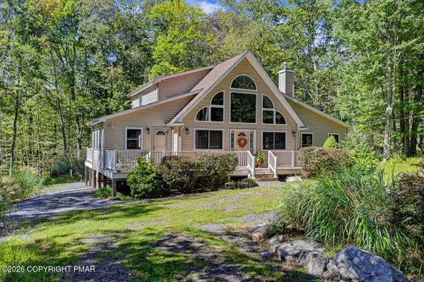 67 Locust Lane, Gouldsboro, PA 18424