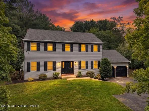 39 Brookwood Drive, Lititz, PA 17543