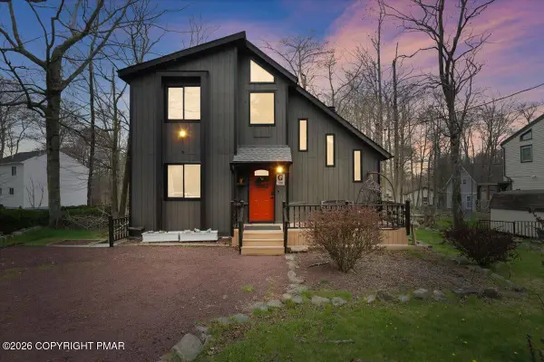 7112 Robinwood Drive, Tobyhanna, PA 18466
