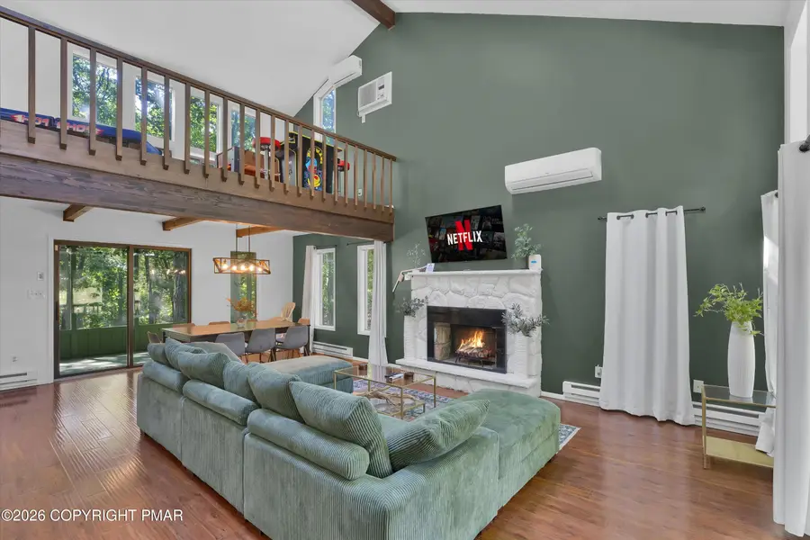 317 Robinwood Terrace, East Stroudsburg, PA 18301 - #2
