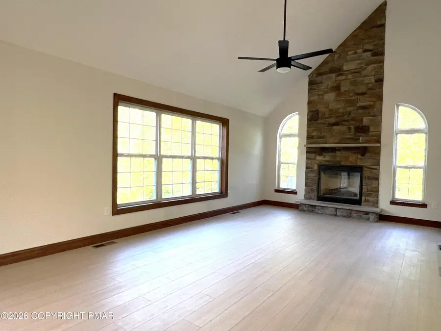 129 Doria Drive, Blakeslee, PA 18610 - #3