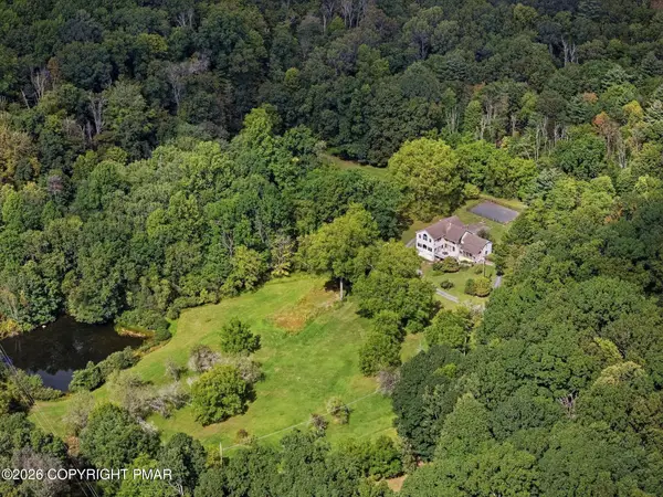 3381 Turkey Hill Road, Stroudsburg, PA 18360