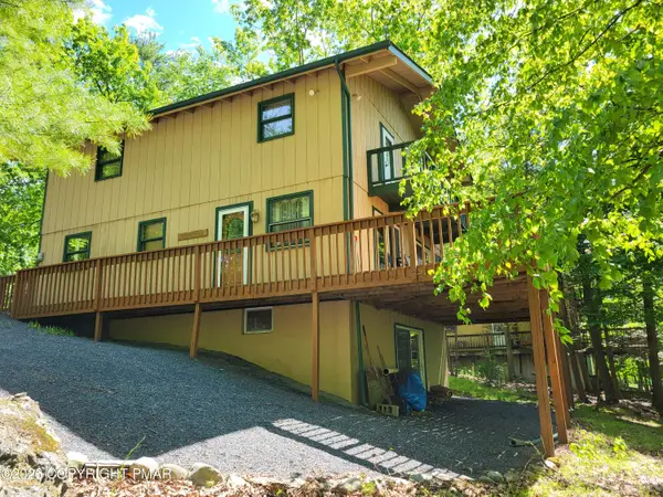 171 Clubhouse Drive, East Stroudsburg, PA 18302