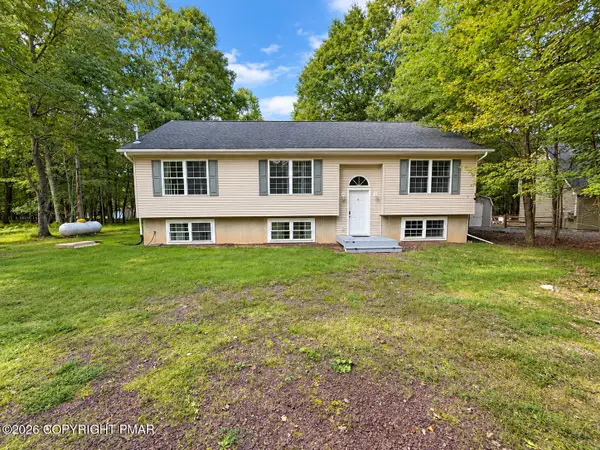 33 Burnshaw Lane, Albrightsville, PA 18210