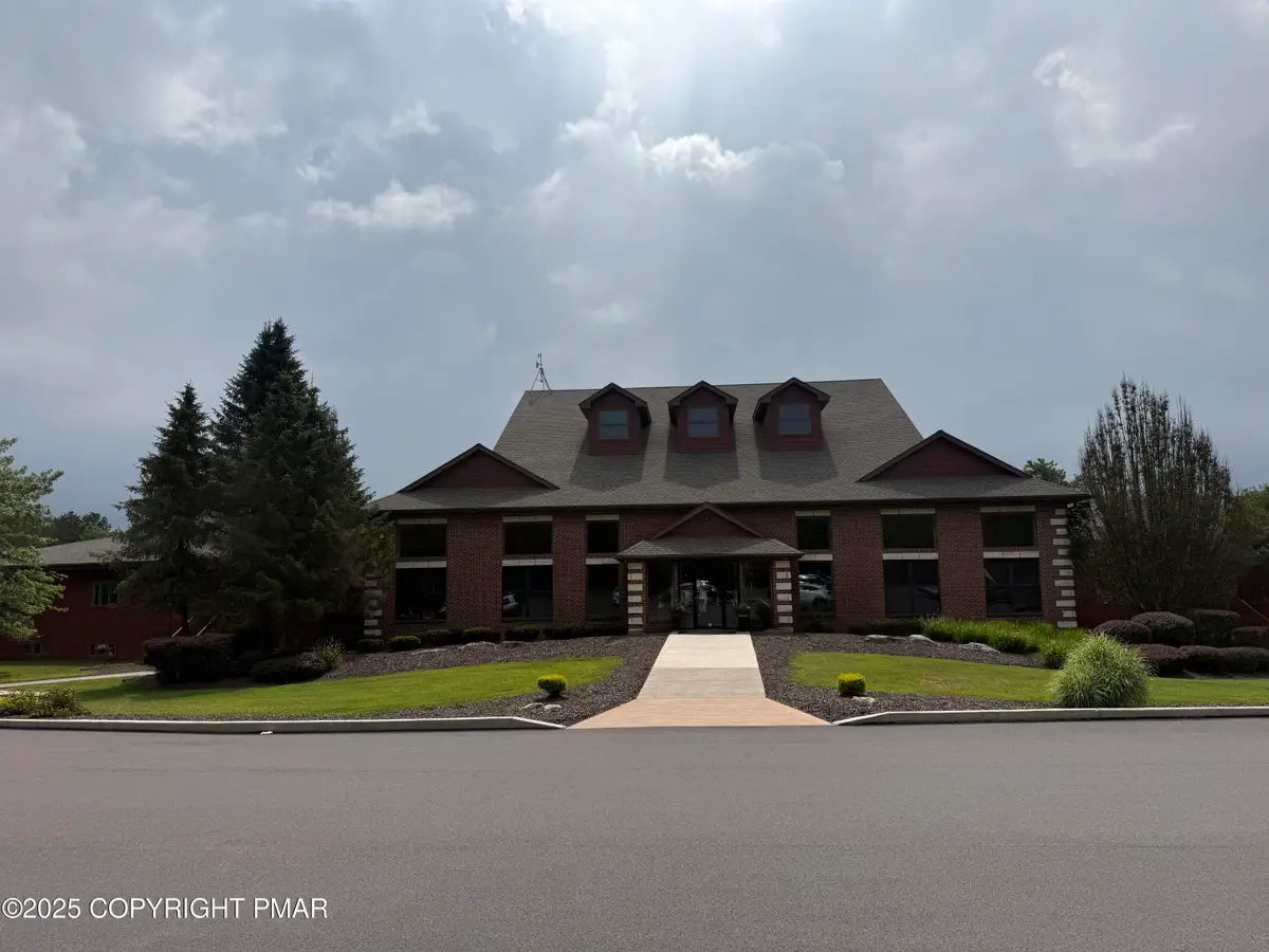 255R Laurel Valley Drive, Hazleton, PA 18202 - #1