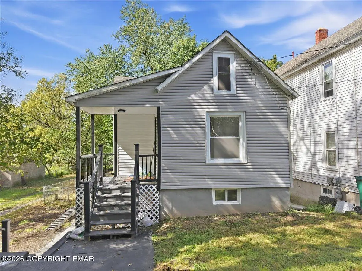289 Brodhead Avenue, East Stroudsburg, PA 18301 - #1