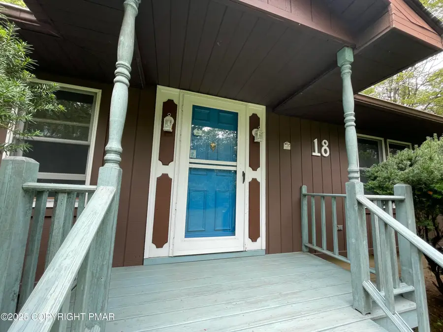 18 Sherman Drive, Tobyhanna, PA 18466 - #2