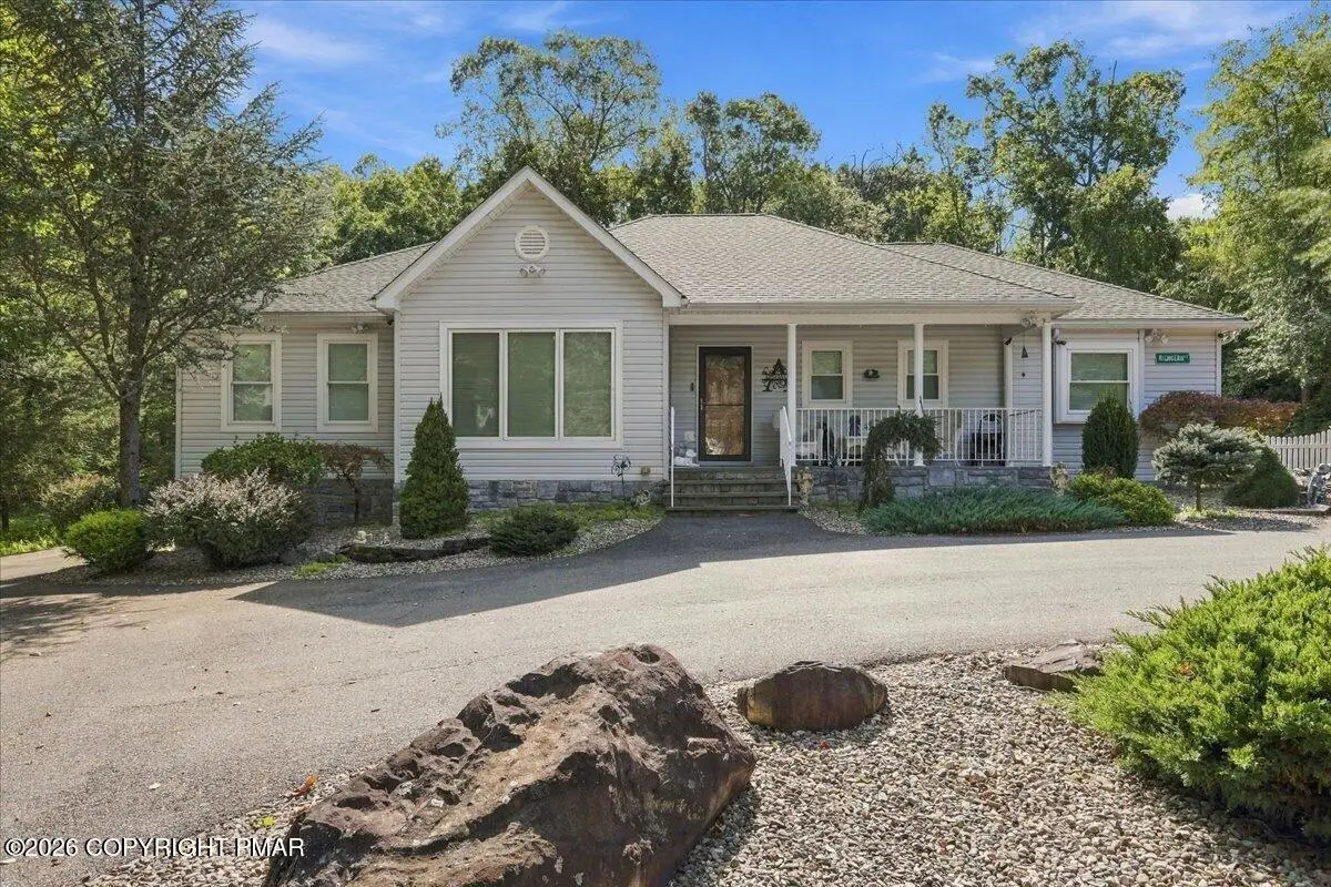 126 Estate Drive, East Stroudsburg, PA 18301 - #1