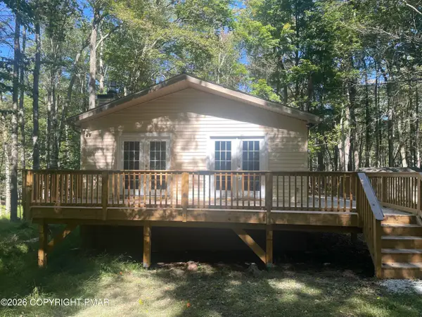 1047 Maple Drive, Pocono Lake, PA 18347