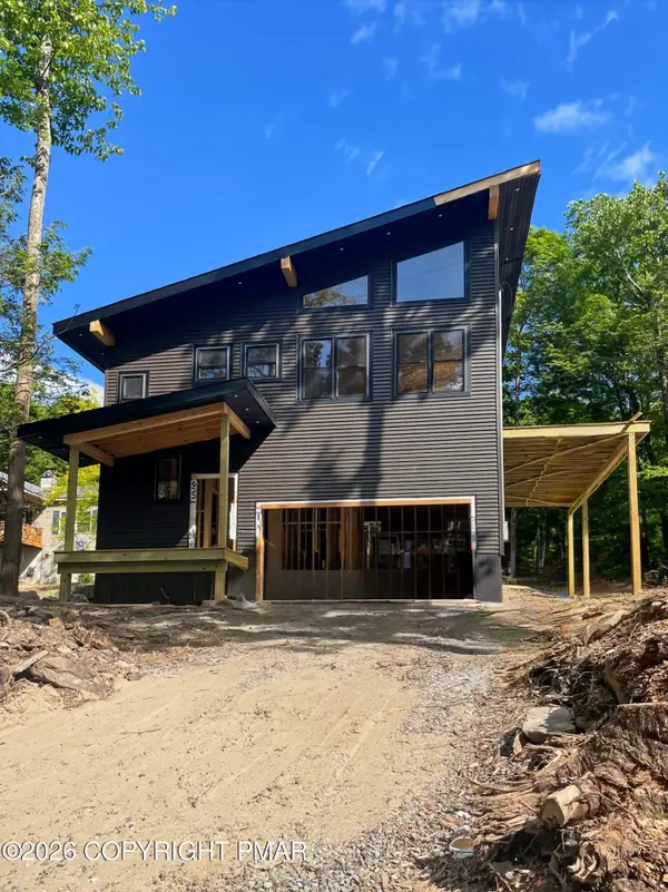 12 Dunhill Court, Lake Ariel, PA 18436