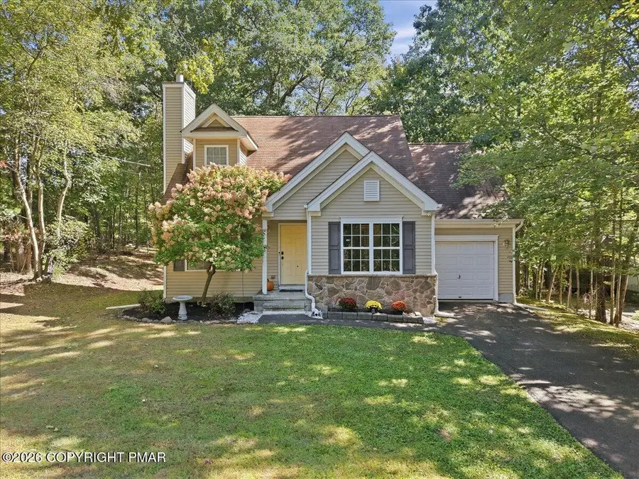 6105 Braintree Drive, Bushkill, PA 18324 - #3