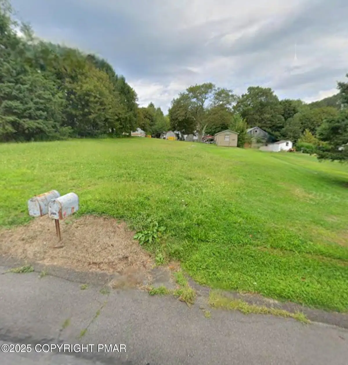 17 & 19 Upper Lehigh Main Street, Freeland, PA 18224 - #1