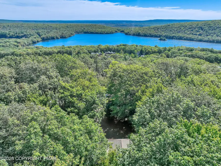 98 Skye Drive, Lake Harmony, PA 18624 - #2