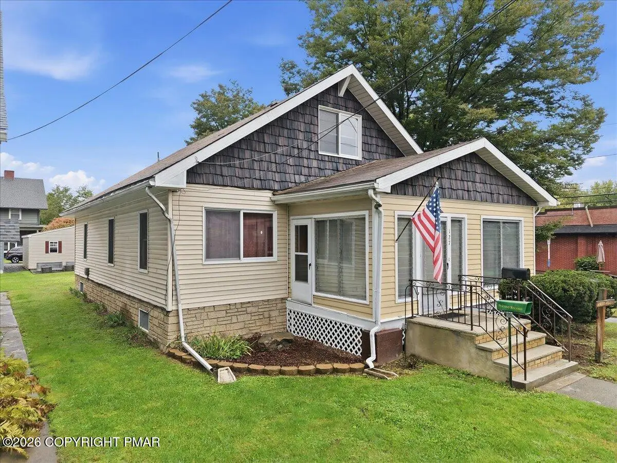 127 Broad Street, Stroudsburg, PA 18360 - #1