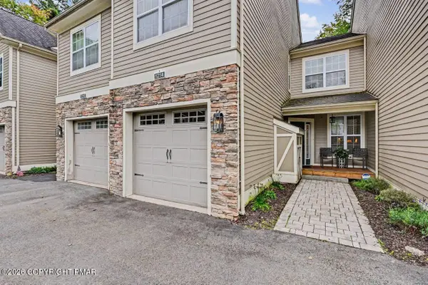 1214 Clymer Lane, Pocono Pines, PA 18350