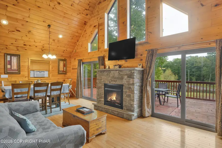 275 Hillary Drive W, Freeland, PA 18224 - #3