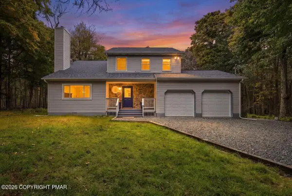 1018 Valley Road, Newfoundland, PA 18445