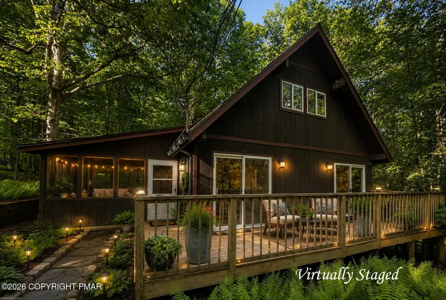 1095 Deer Run E, Bushkill, PA 18324 - #3