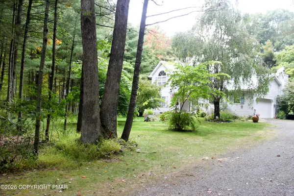 296 Harvest Hill Drive, Effort, PA 18330