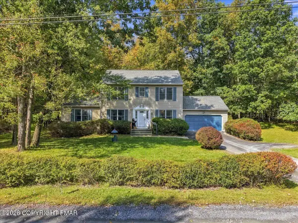 2125 Vista Circle, East Stroudsburg, PA 18302