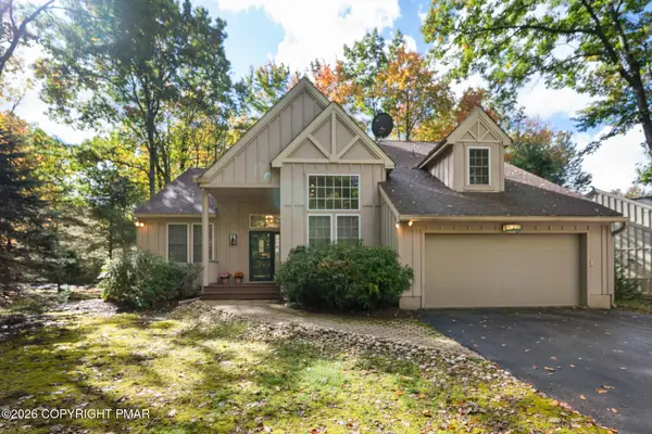 217 Sunset Pond Lane, Pocono Pines, PA 18350