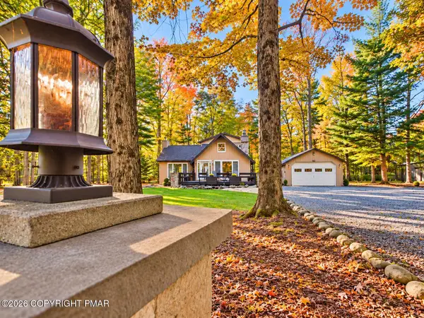 5125 Cresco Drive, Pocono Lake, PA 18347