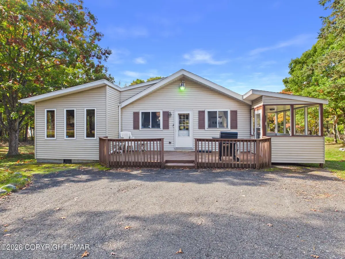111 Sioux Drive, Albrightsville, PA 18210 - #1