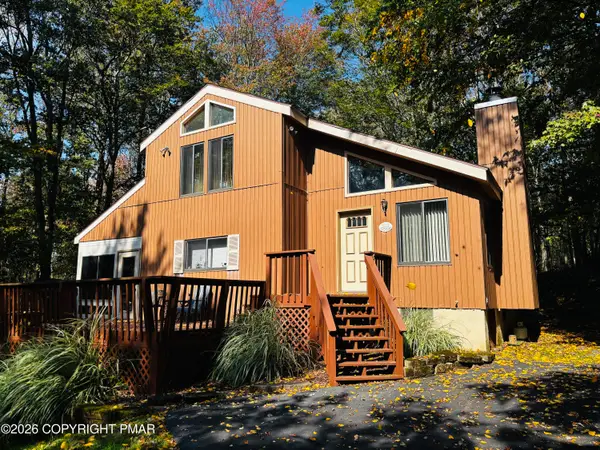 98 S Lehigh River Drive S, Clifton Township, PA 18424