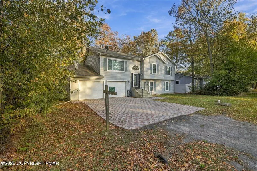 2137 Freedom Way, Pocono Summit, PA 18346 - #3