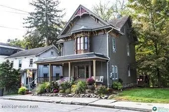 527 Delaware Avenue, Mount Bethel, PA 18343