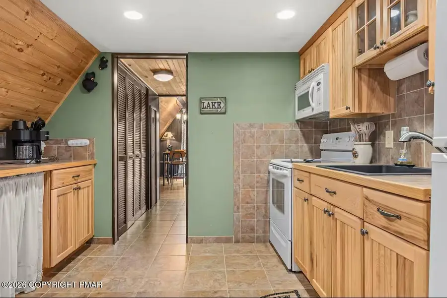 234 Brier Crest Road, Blakeslee, PA 18610 - #3