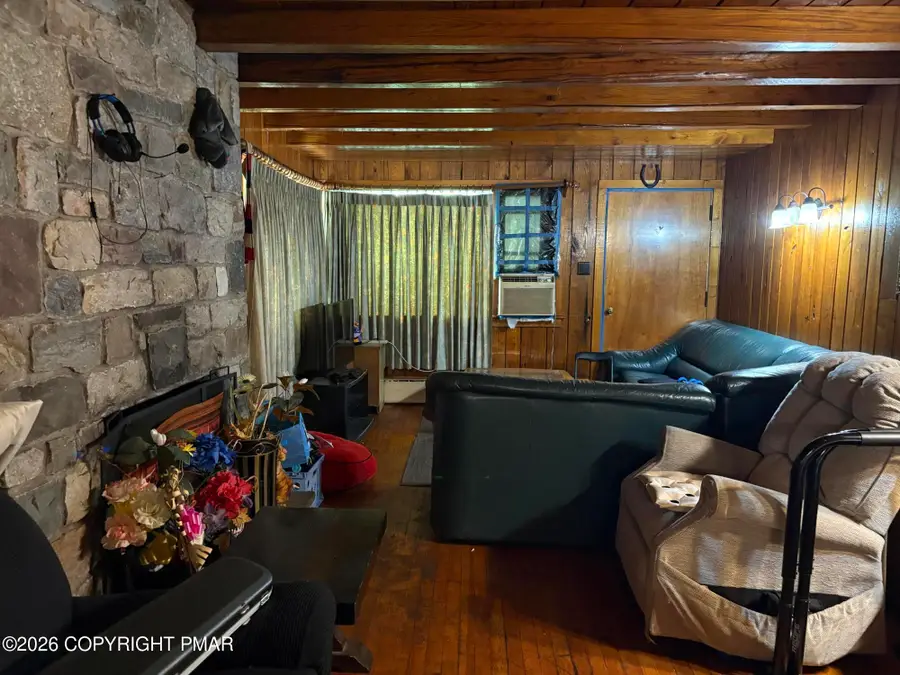 2745 Mountain Road, Stroudsburg, PA 18360 - #3