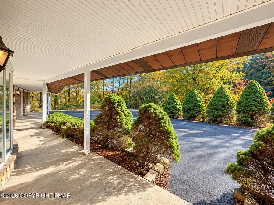 222 Lily Street, Saylorsburg, PA 18353 - #2