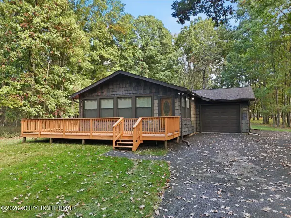 548 Adie Drive, Effort, PA 18330