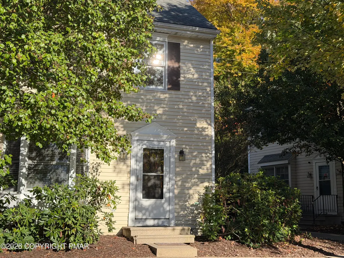116 Eaglesmere Circle, East Stroudsburg, PA 18301 - #1