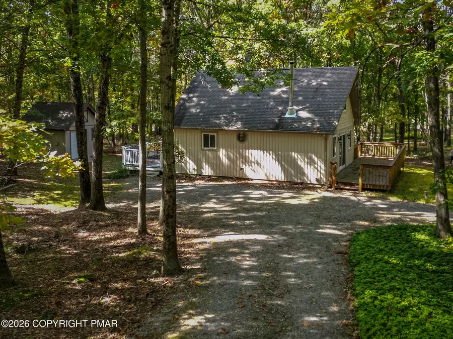 1362 Brian Lane, Effort, PA 18330 - #3